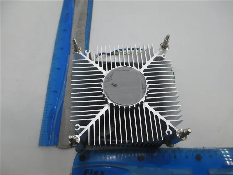 ВЕНТИЛЯТОР ДЛЯ EverCool R 127025 БУ 7025 70х70х25мм 12В 1А БД16- 9202391 9206202 251-20921-00WNF Радиатор