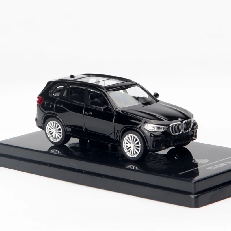 Модель автомобиля из сплава Diecast 1/64 масштаба X5 G05 Классический внедорожник Спортивный автомобиль Собираемая орнаментная металлическая игрушка Автомобили в подарок.