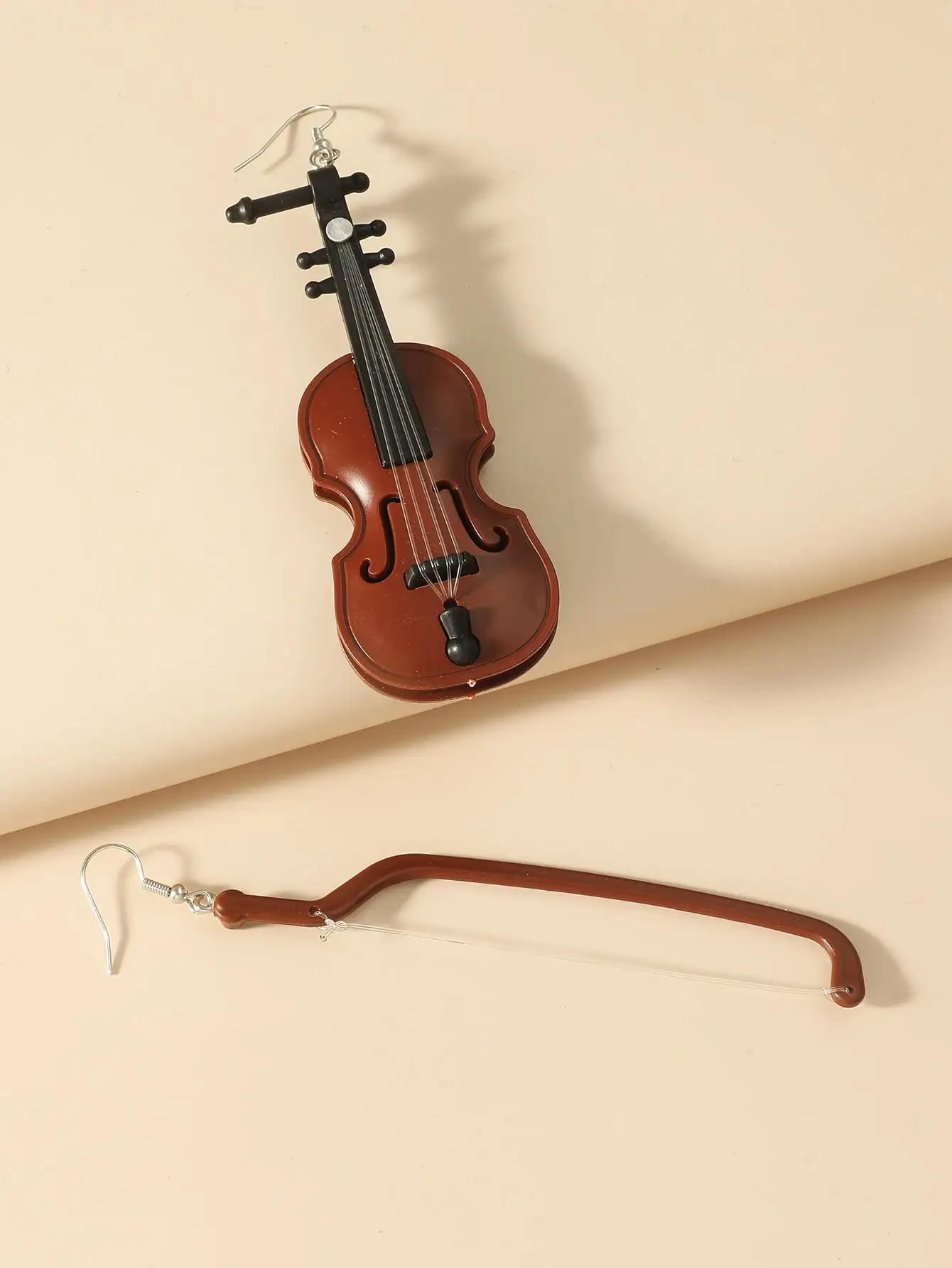 

Dream City Violin Charm Drop Earrings ME022