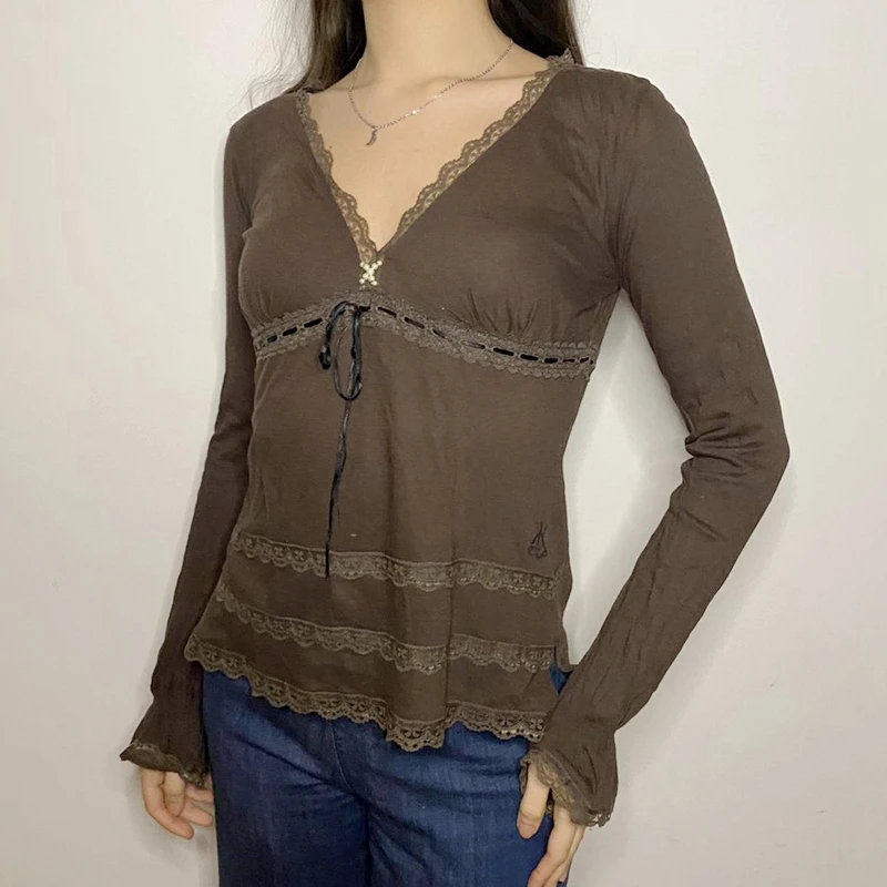 Fairycore гранж винтажная коричневая футболка с кружевной отделкой V-образным