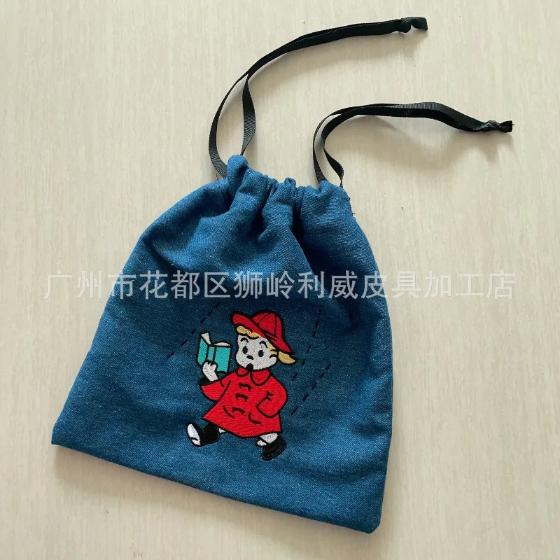 Фото Горячая новинка: Модная джинсовая сумка OSAMU GOODS с вышивкой, милым мультяшным рисунком, для отдыха, женская, подарок на день рождения №5