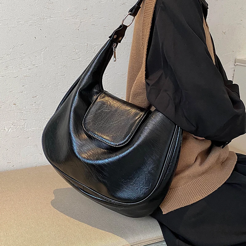 

Soft PU Leather Vintage Women Shoulder Hobo Bags Female Large Capacity Luxury Brand Design Handbag Ladies Fashion Trending Tote