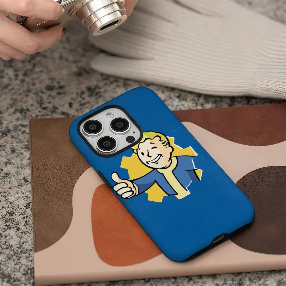 Чехол Game Vault Boy для iPhone 17 16 15 14 13 12 Pro Max Plus, глянцевый, HD, двухслойный, с жидким покрытием, жесткий корпус (art.: 3920d7dfd294e) - 3920d7dfd294e