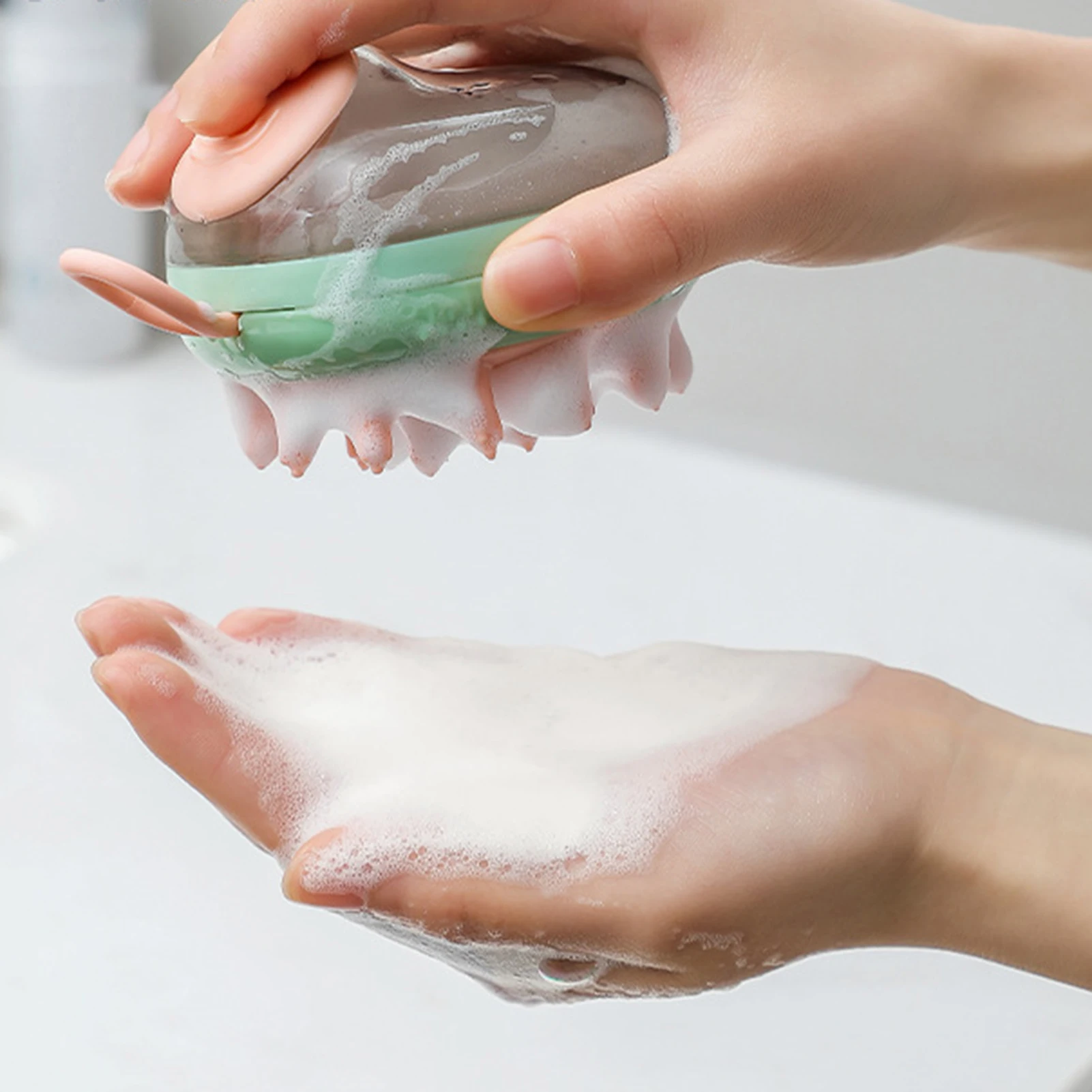 

Pet Dog Shampoo Brush Cat Massage Comb Grooming Scrubber Brush for Bathing Short Hair Soft Silicone Rubber Brushes