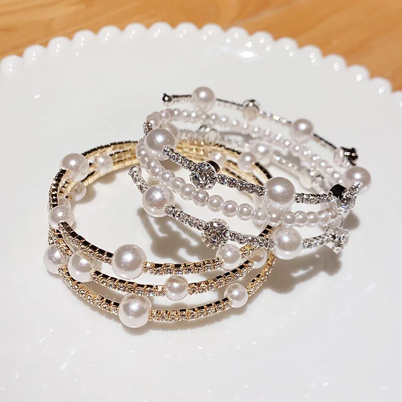 

2022 New Luxury Pearls Rhinestone Multi-layer Classic Bracelet for Women Lady Elegant Hand Chain Charm Bracelet Trend Jewelry