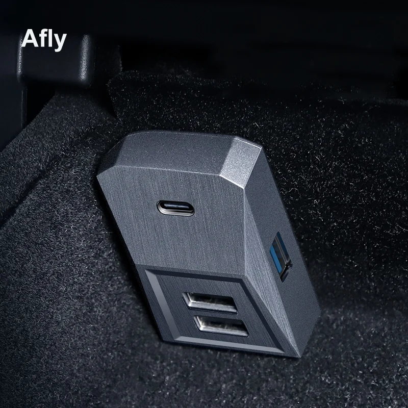 

Left-hand Drive For Tesla Model Y Model 3 Quick Charger 4 USB Shunt Hub Flocking Adapter Powered Splitter Extension