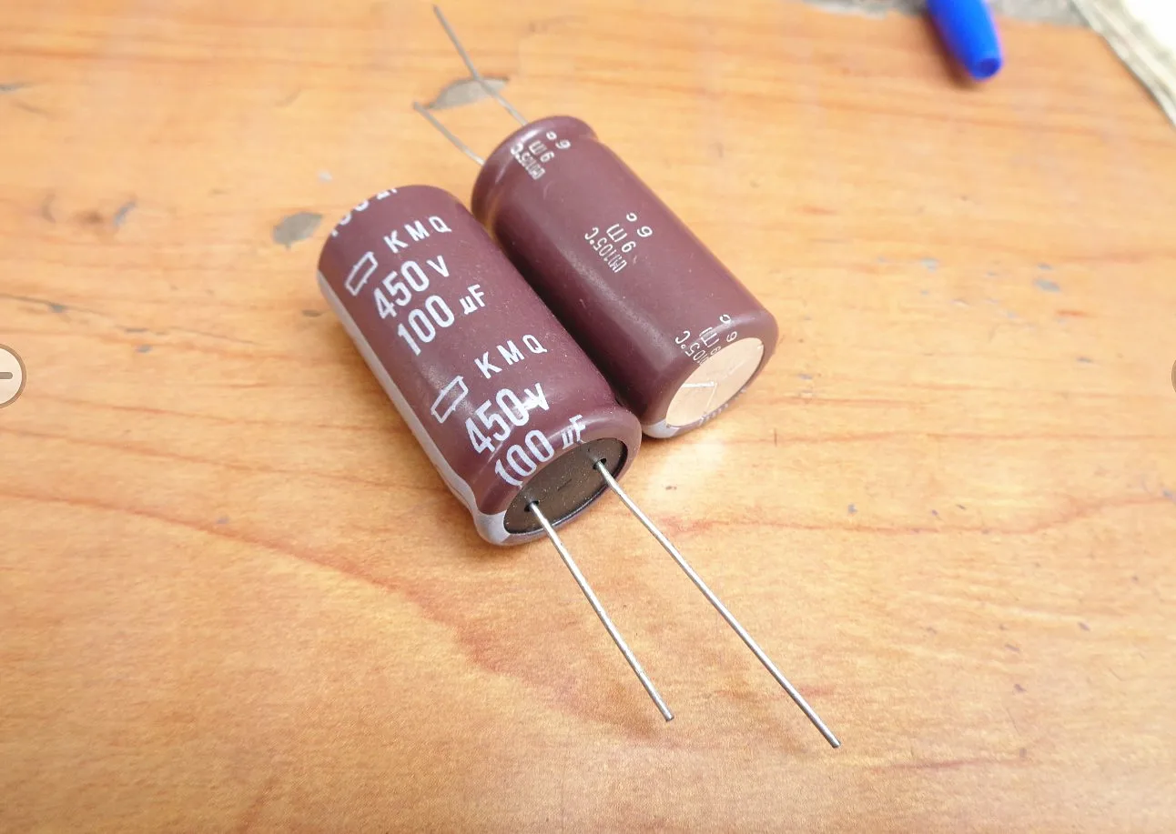 50PCS/LOT Japanese original NIPPON KMQ series high frequency long life electrolytic capacitor FREE SHIPPING