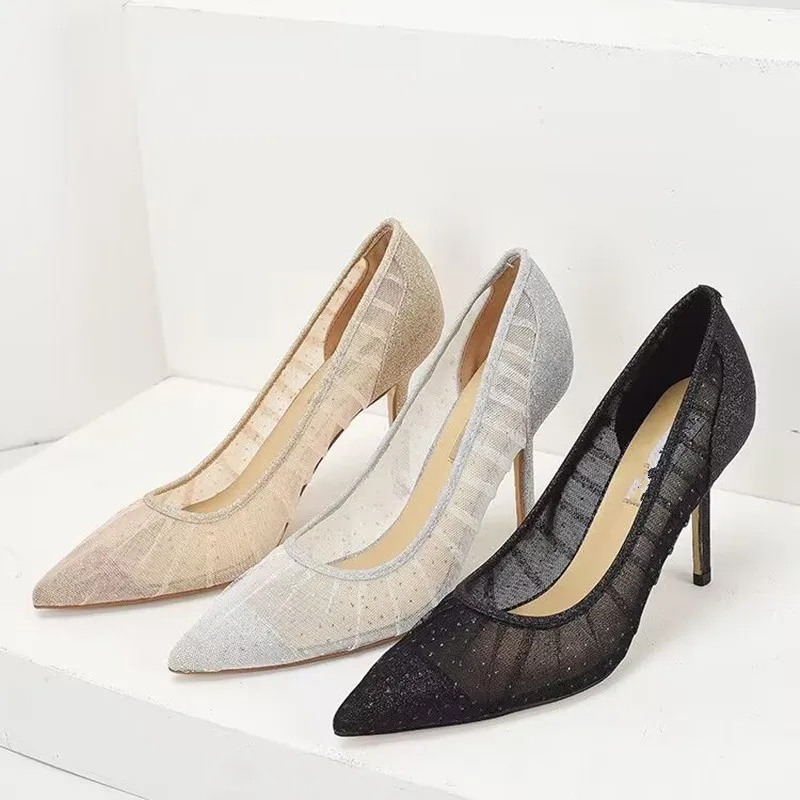 Women's Single Shoes 2023 Summer New Mesh Pointed High Heel Pleated Sexy Banquet Lace Thin Heels Fashion Flat Heels