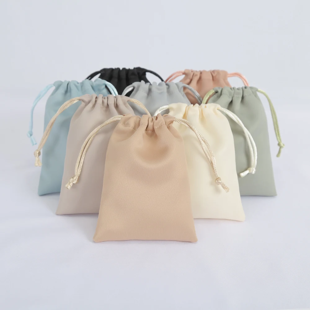 100pcs Custom Logo Silk Velvet Jewelry Gift Bags Satin Drawstring Earring Ring Packaging Organizer Pouch Wedding Favor Candy Bag
