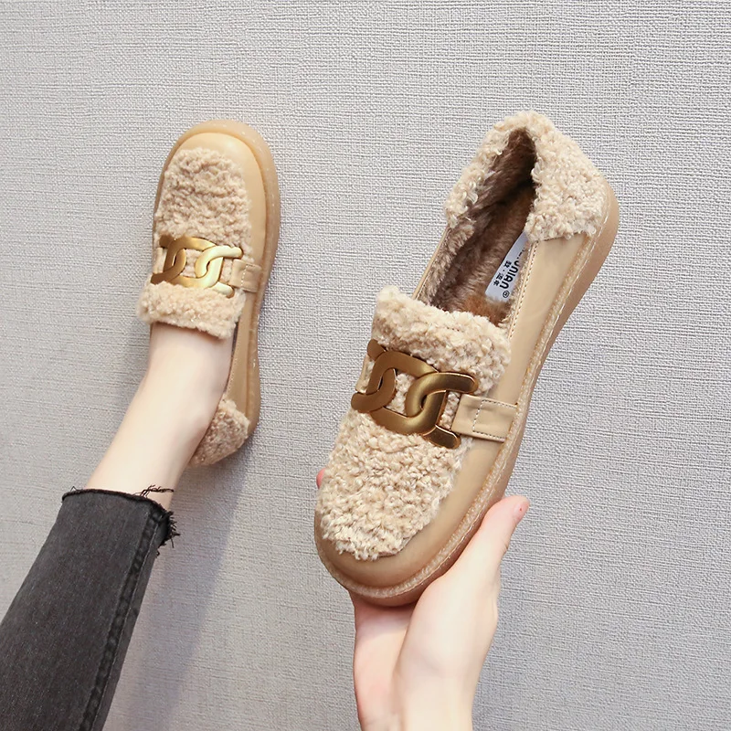 Plush Shoes Women Winter Outdoor Faux Fur Shoes for Women Plush Platform Shoes for Women Cotton Shoes Large Size 41-43 Loafers