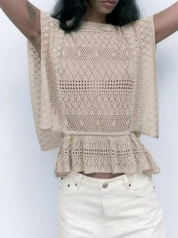 

Summer New Women's Versatile Crew Neck Sleeveless Hem Ruffle Trim Back Button Opening Cutout Knit Tank Top