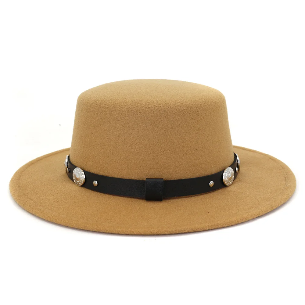 Плоская фетровая шляпа с кожаным ремешком осенне-зимняя широкими полями для