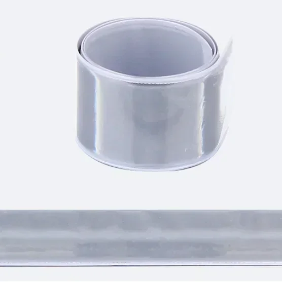 

Светоотражающие ленты Glow in the dark tape