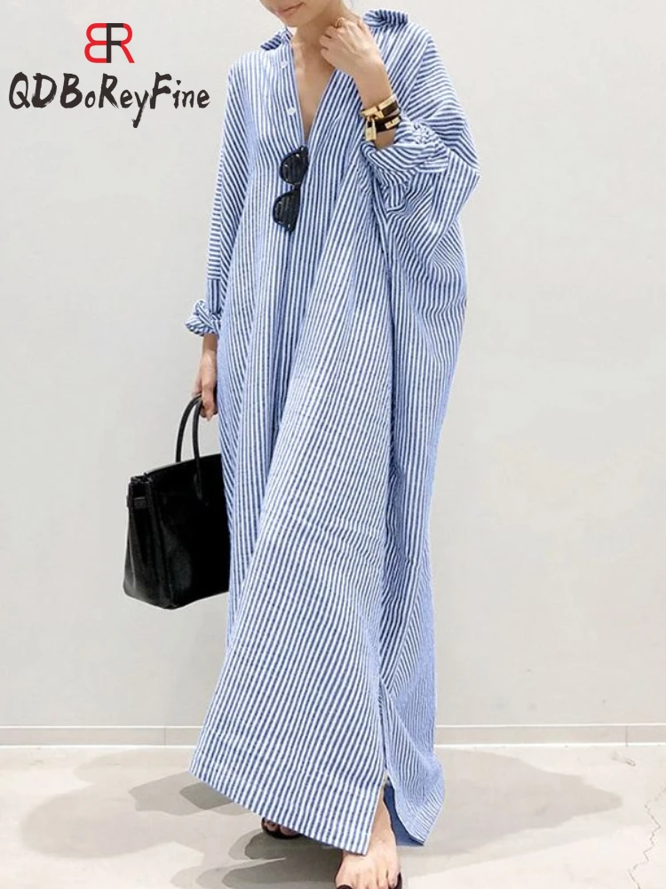 Женское платье-рубашка в полоску с длинным рукавом и пуговицами