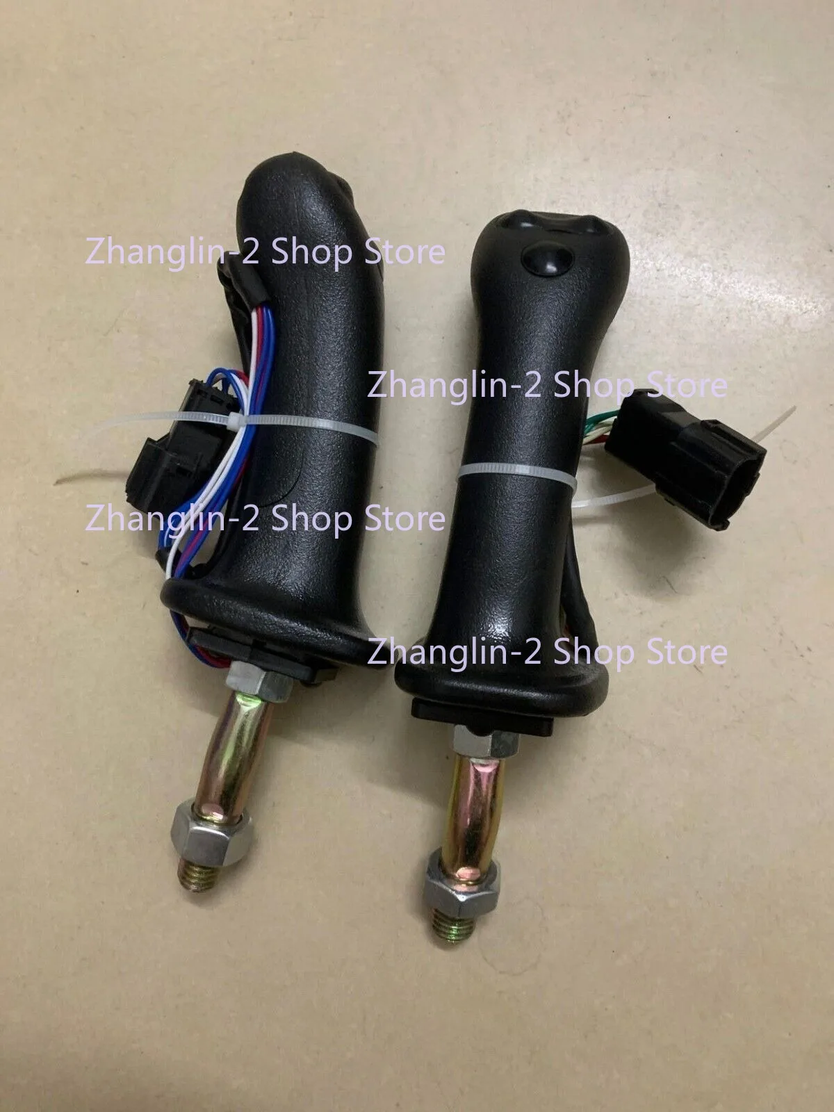 1 пара 3 кнопки ручка джойстика экскаватора подходит для Doosan DH DX150 215 225 300 370-9C