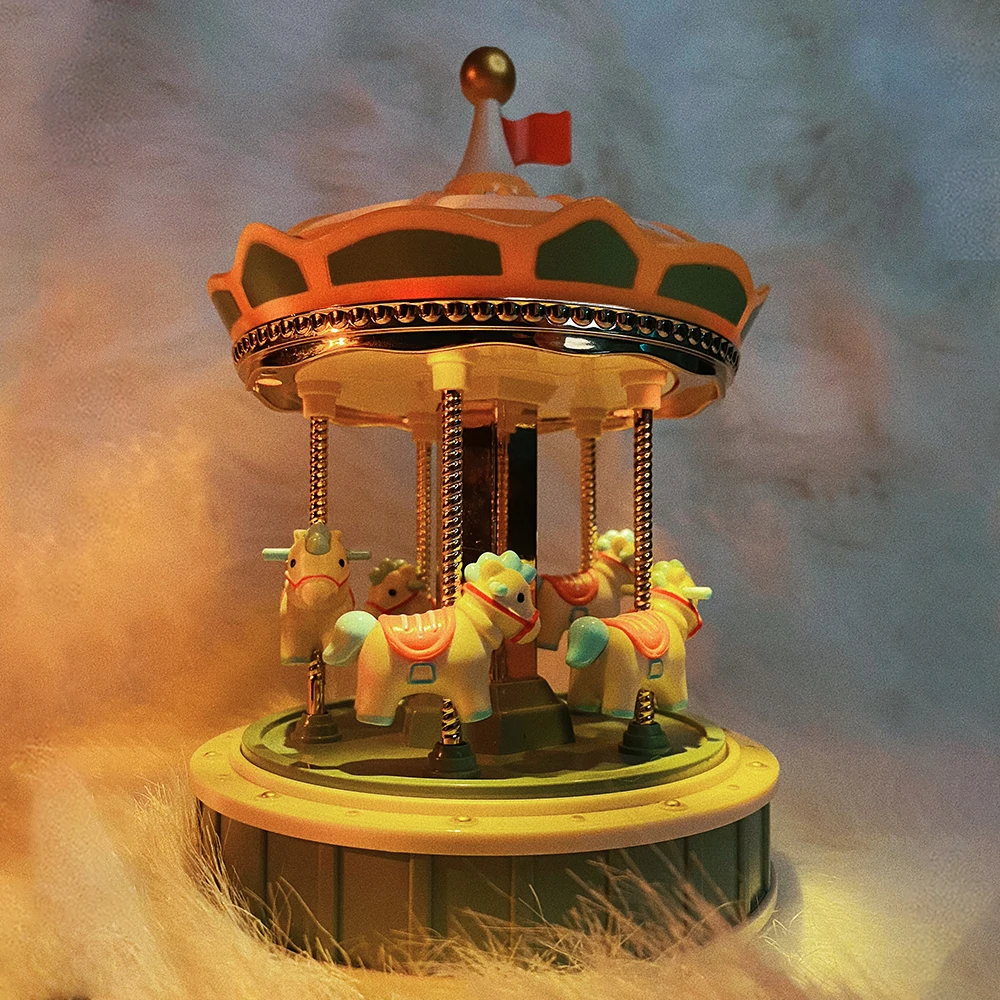 

Deluxe Carousel Mini Music Box Christmas 5 Horses Rotate Rotation LED Light Luminous Octave Electronic Toy Child For Girl Gift