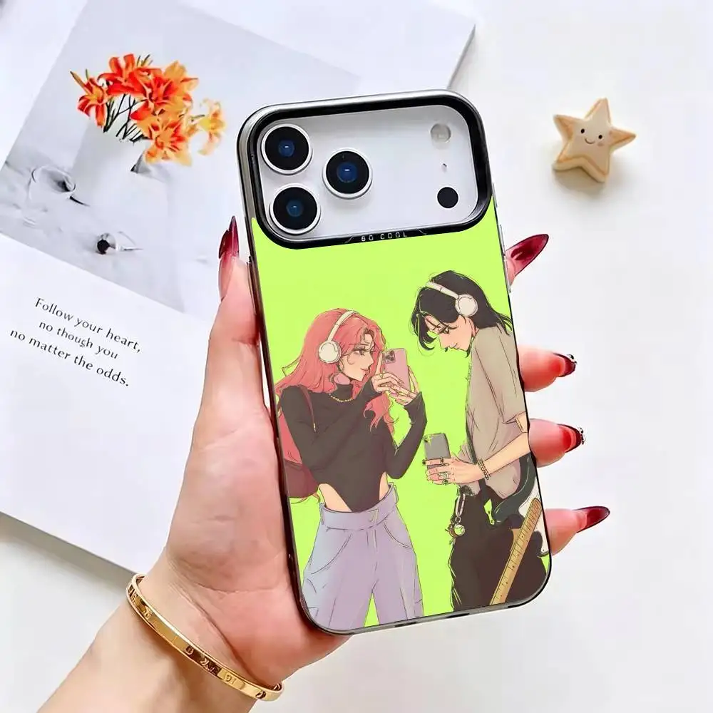 Фото Чехол для телефона Manga G-Green Yuri серебристого цвета для iPhone 17 16 15 14 13 12 11 Pro Max Plus №5