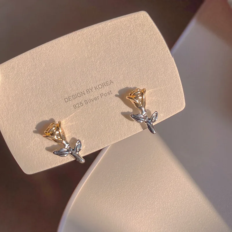 Женские серьги-гвоздики из серебра 925 пробы в виде цветка розы |