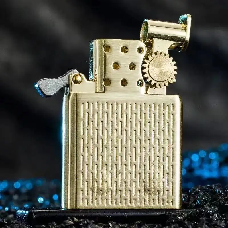 

Керосиновая Зажигалка Зорро легкая 515 Внутренняя крышка 902 Обычная модель оригинальная медная Белая сталь ветрозащитная герметичная внутренняя вставка