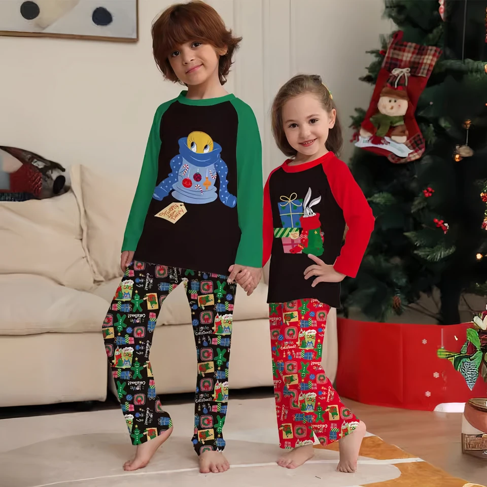 Рождественская Пижама с мультяшным аниме-принтом 2024 подходящие наряды для всей