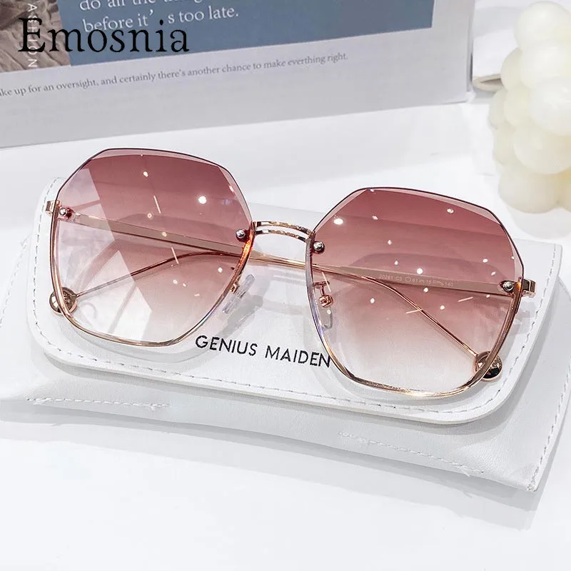 

Женские солнцезащитные очки с градиентом Emosnia, модные солнцезащитные очки в стиле ретро с огранкой в океане, с обрезанными линзами, с металл...