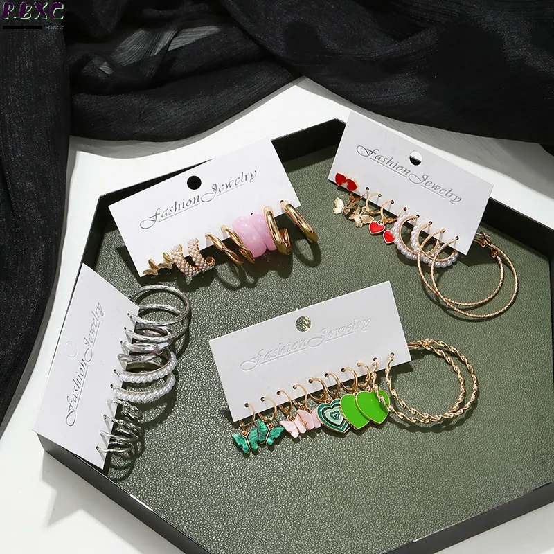 

RBXC Sweet Pink Resin Butterfly Hoop Earrings Set For Women Girls Gold Heart Chain Hoop Earrings Brincos 2021 Trend Jewelry