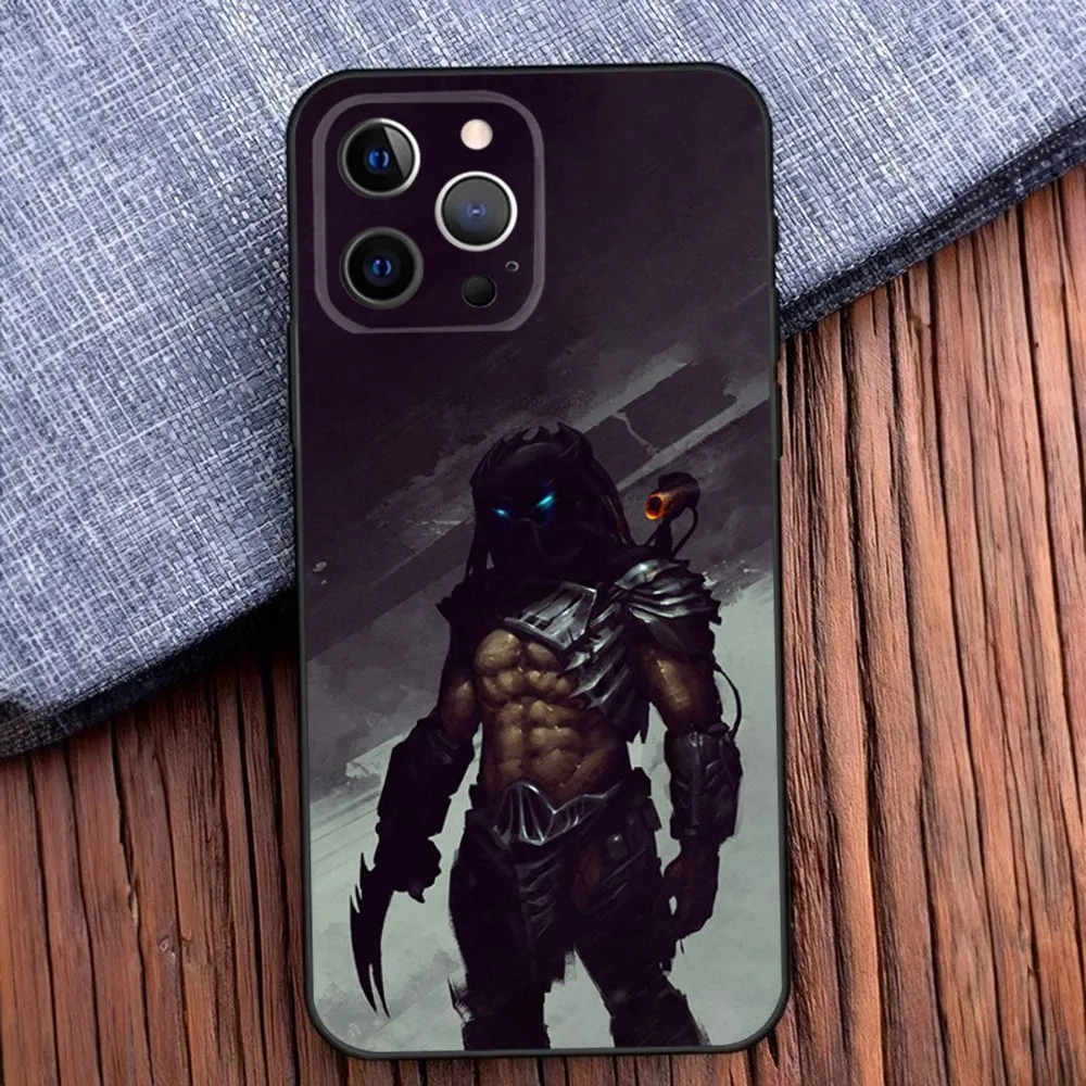 The P-Predator yautja Phone Case For iPhone 16 15 14 13 12 11 Pro X XS Max XR Plus Mini Black Soft Silicone