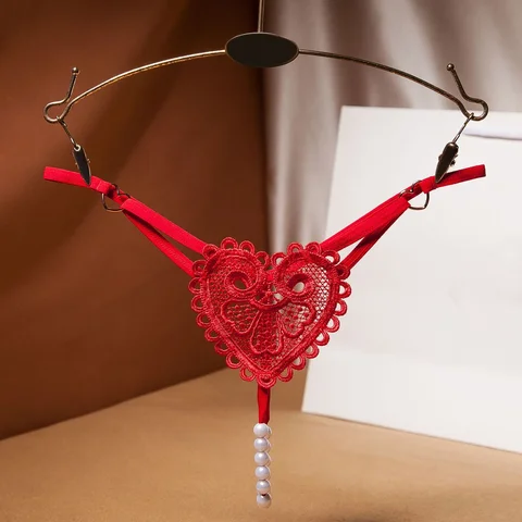 Қысқа шашты аққұбамен порно Краснодар, Москва көшесінде кеуделі жезөкшелер