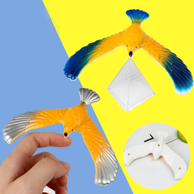 

Funny Amazing Balancing Eagle with Pyramid Stand Magic Bird Desk Fun Learn Novelty Toys for Children Birthday Gift Kids Toy