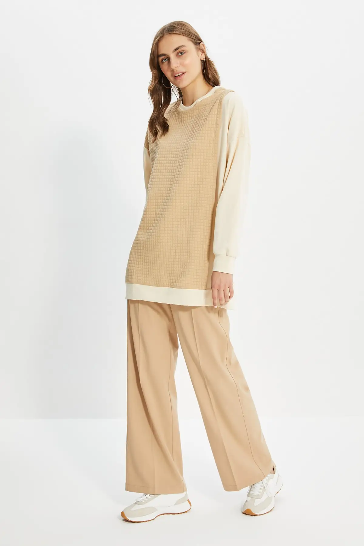 

Trendyol Knitted Sweatshirt TCTAW22TW0013