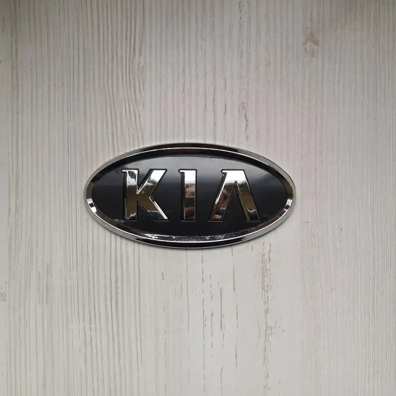 Эмблема-значок-логотип Kia 15 х7 5 налет.