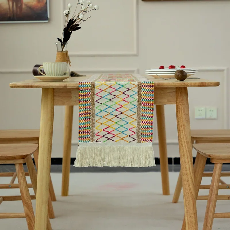 

French Luxury Table Flag Hollow Vintage Cotton Linen Table Napkin Table Cloth L3E2573
