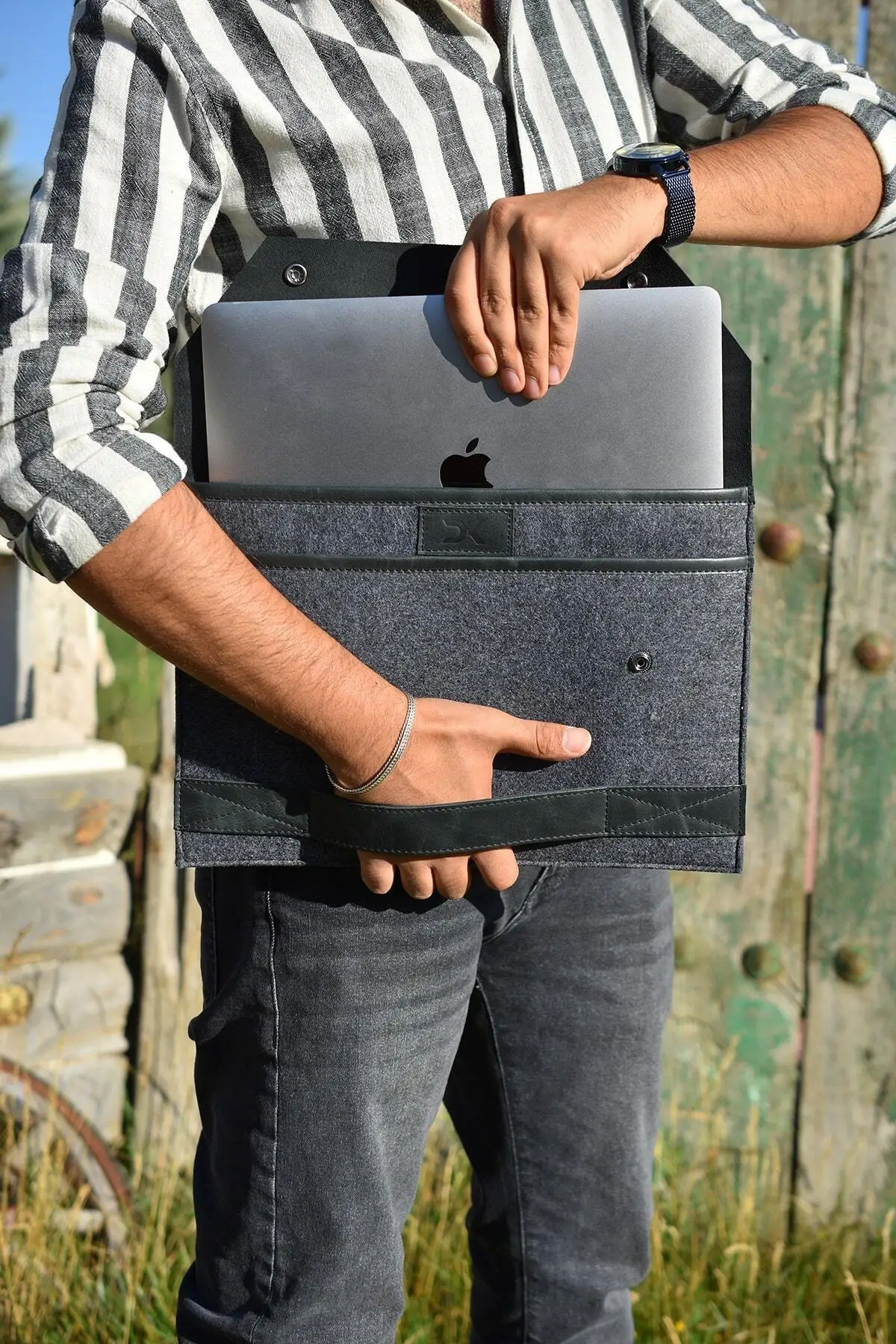 

Unisex Onuris Black Genuine Leather And Felt Macbook Pro 13 Inc/ Macbook Air 13.3 Inc/surface Case Bag