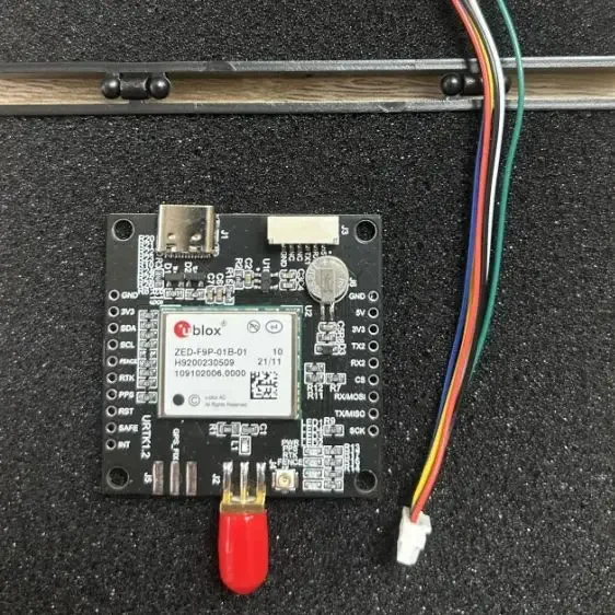 ZED-F9P-01B-01 Отличная плата GNSS работает последовательное управление I2C и SPI ESP32 UM980