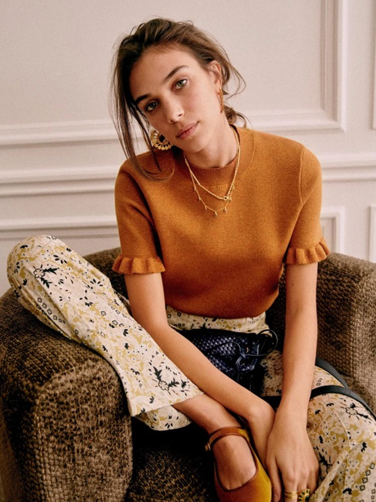 

Vrouwen Truien Verstoorde Korte Mouw Knit Top Twee Kleuren Truien