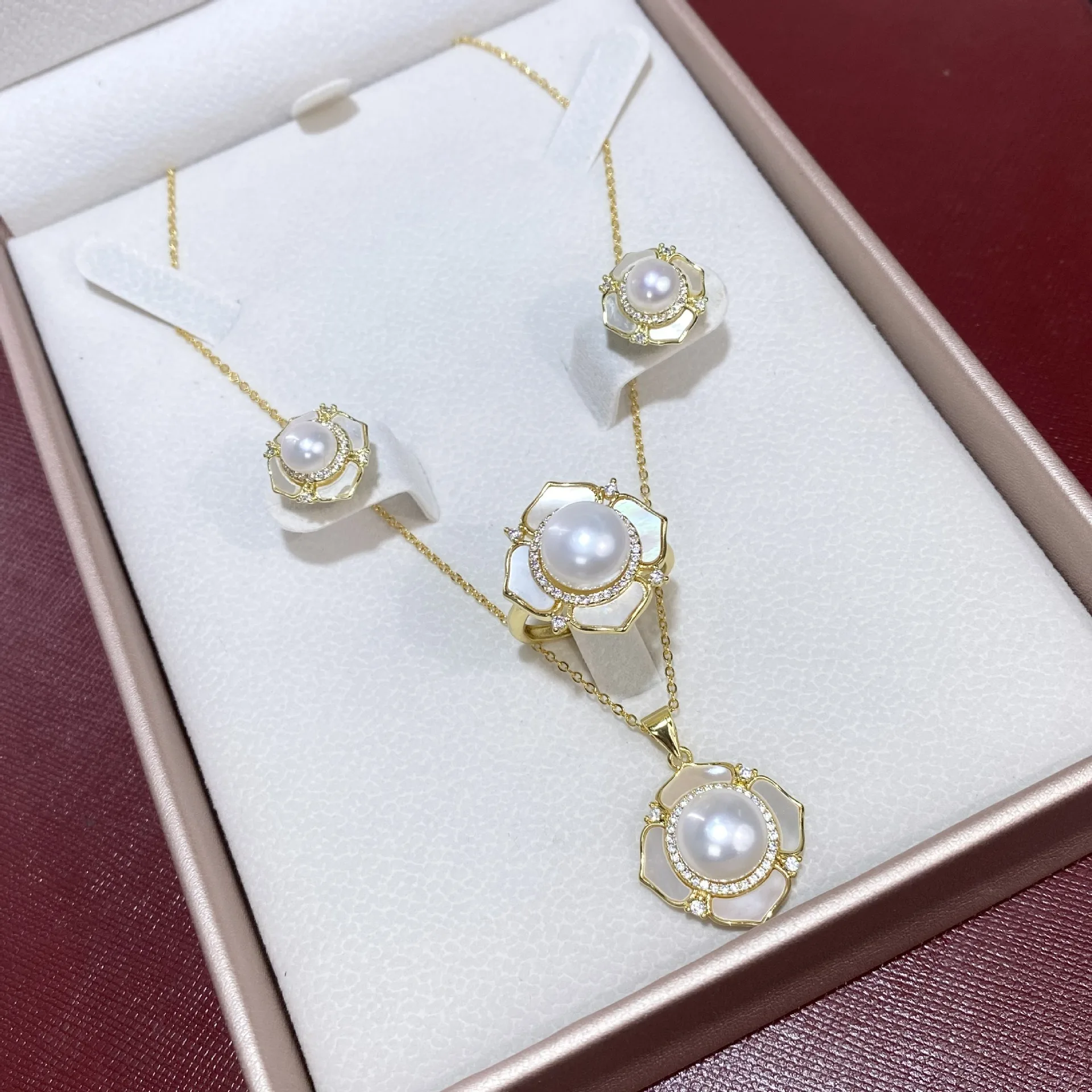 Женский роскошный комплект из трех предметов кольцо и серьги с натуральным