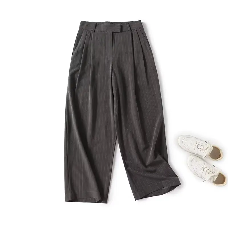 Брюки женские драпированные с завышенной талией на весну и осень