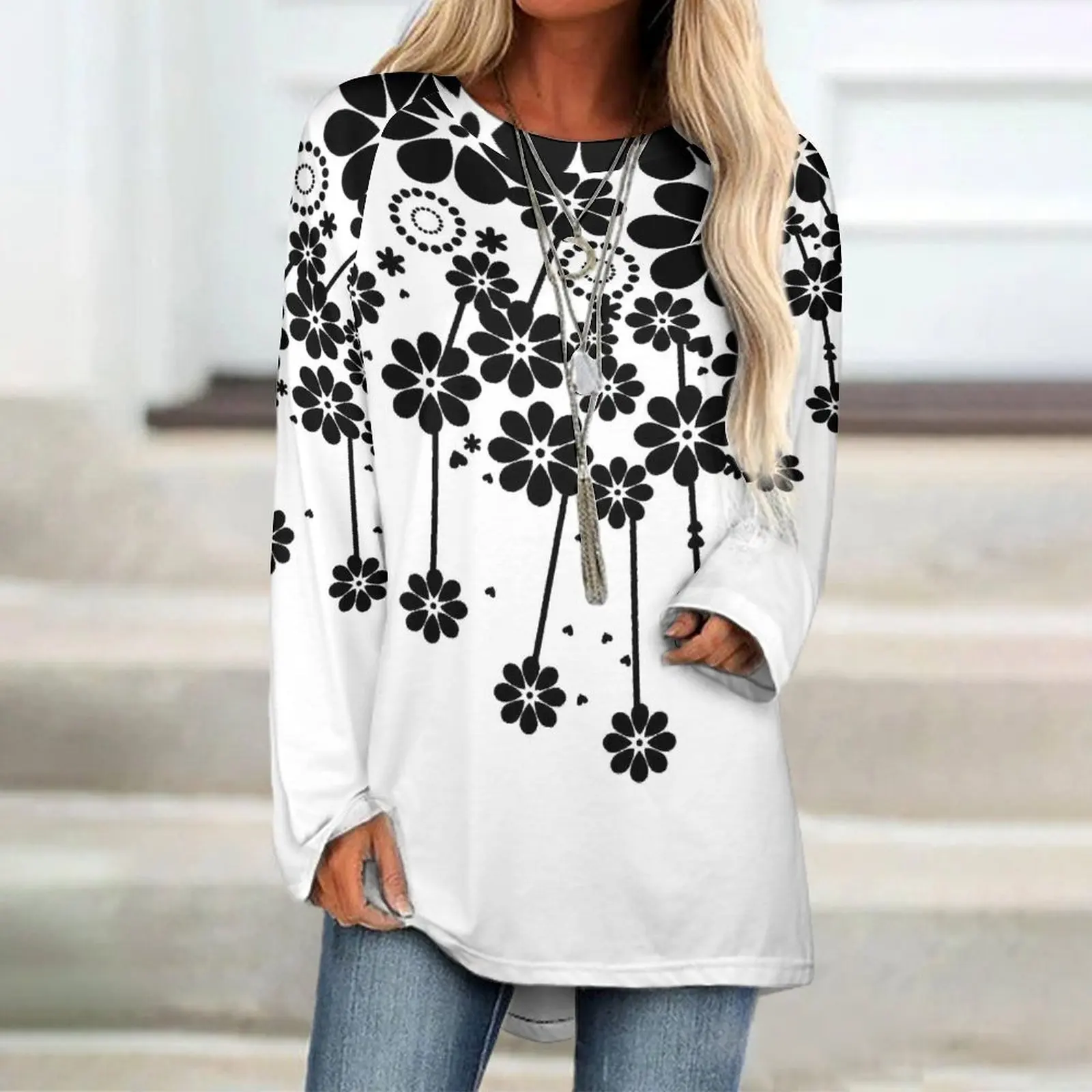 

Женская футболка с длинным рукавом и реглан