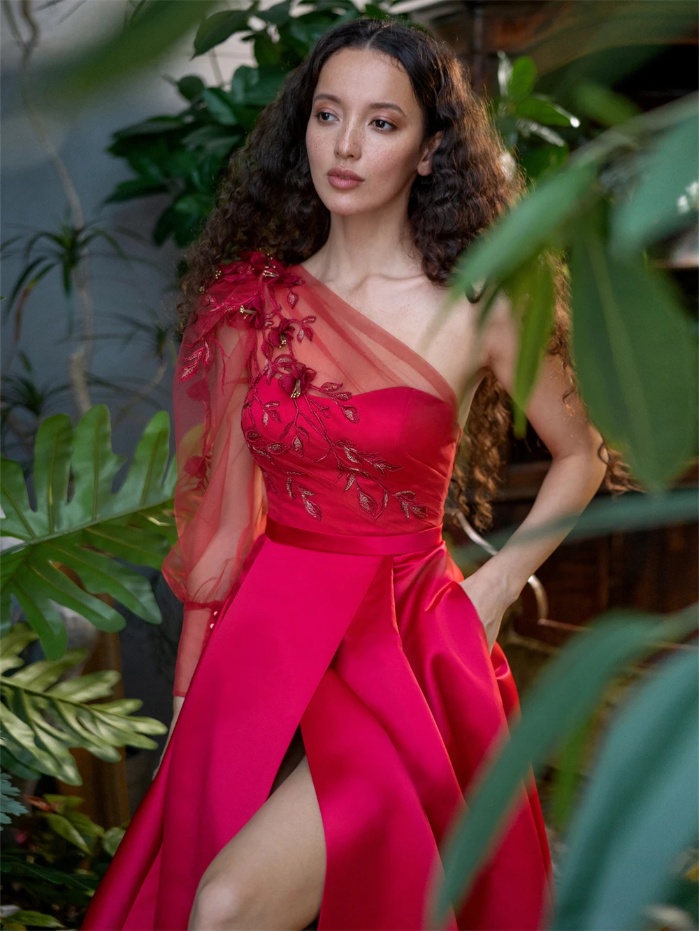 Рисунок 3 - Женское атласное вечернее платье It's yiiya