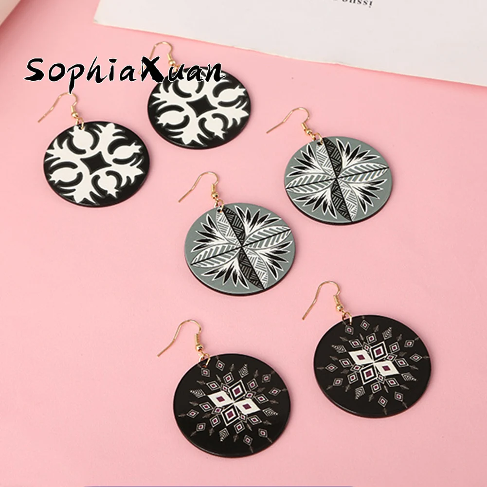 

Sophiaxuan Fashion Hawaiian Designer Earring Bohemian Jewelry 2022 New Vintage Acrylic Piercing Aesthetic Earrings for Women