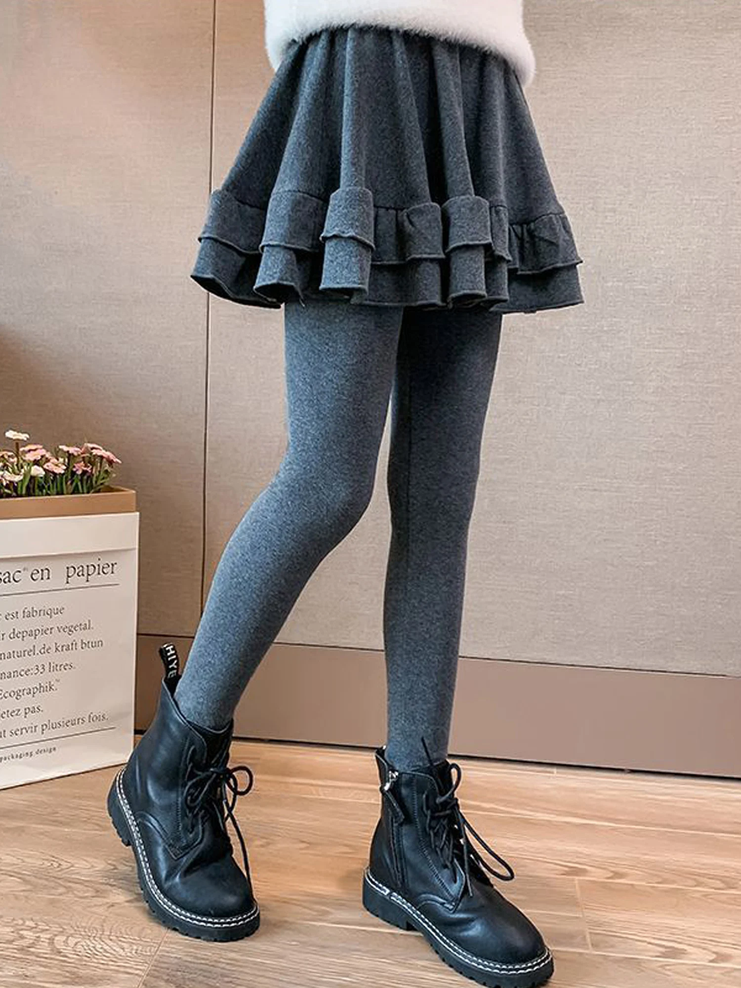 

Kids Leggings With Skirt Girls Ruffle Skinny Pantskirt Girl Trousers Culotte Fake Two-piece Warm Girl Leggings Children Clothing