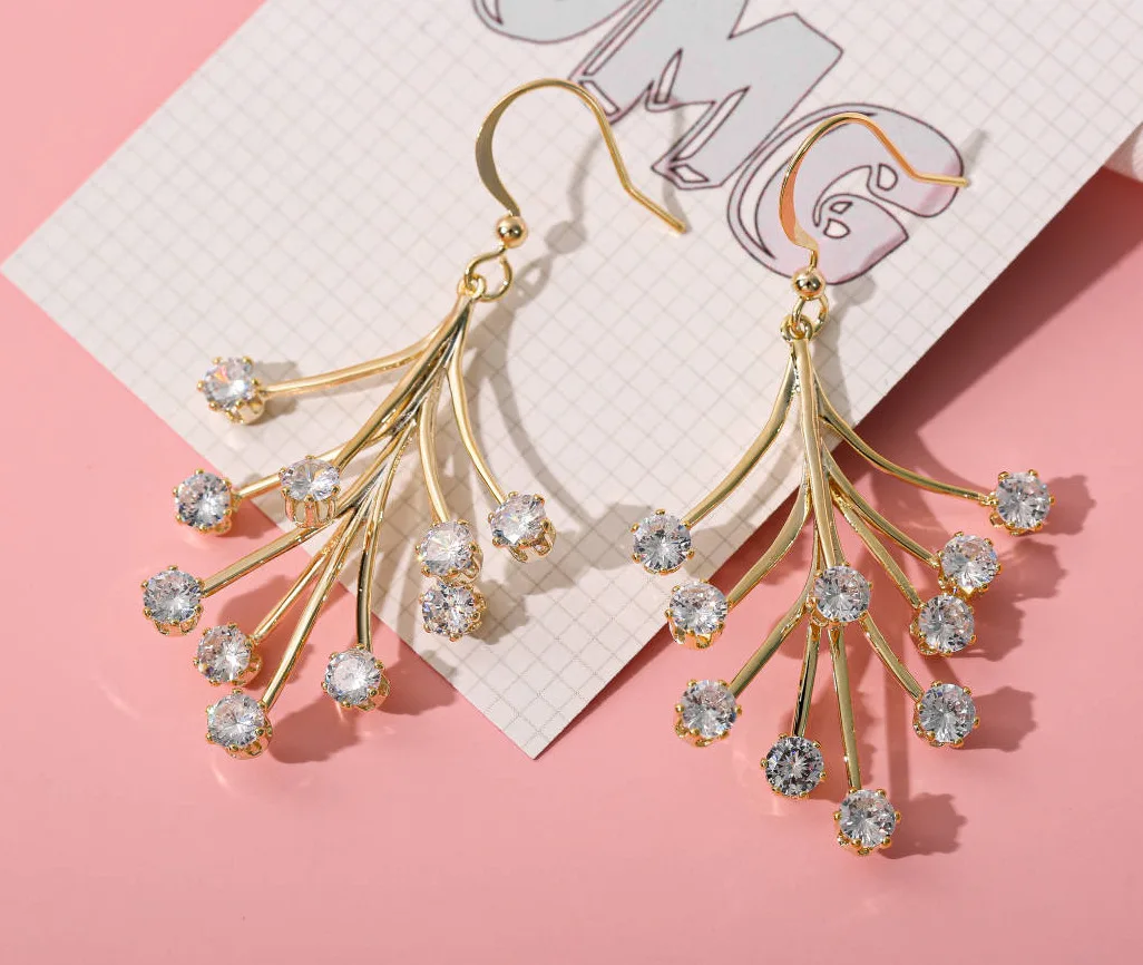 

Branches Of Tree Big Long Earrings Luxury Design Zircon Vine Branch Pendant Earrings Summer Office Ladies Simple Hook Earrings
