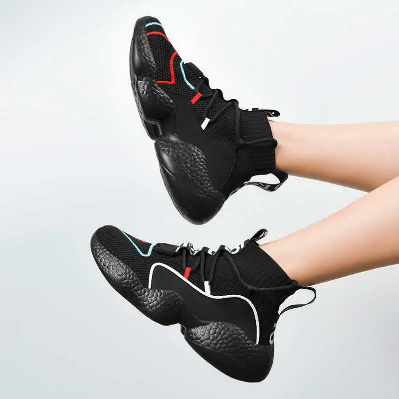 

High End Sports Shoes For Boys Designer Luxury 2022 Brand Male Shoes Sneakers Luxe Sport Shoes Men Running Shoes Husband Tennis