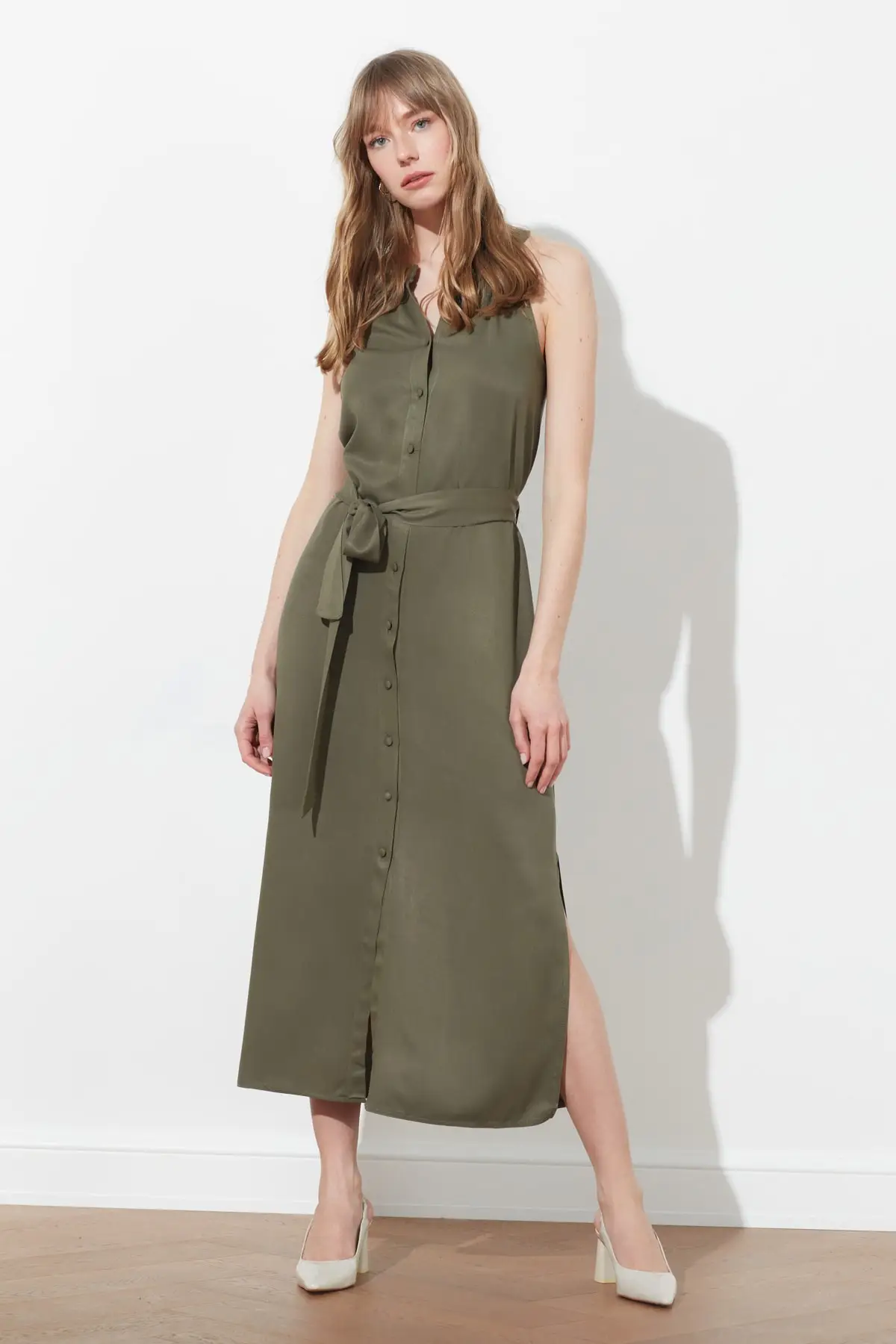 

Khaki Belted Shirt Dress TWOSS19XM0112 Viscose Zero Sleeve Cool Comfort Regular Halter Neck Midi Woven Standard Plain