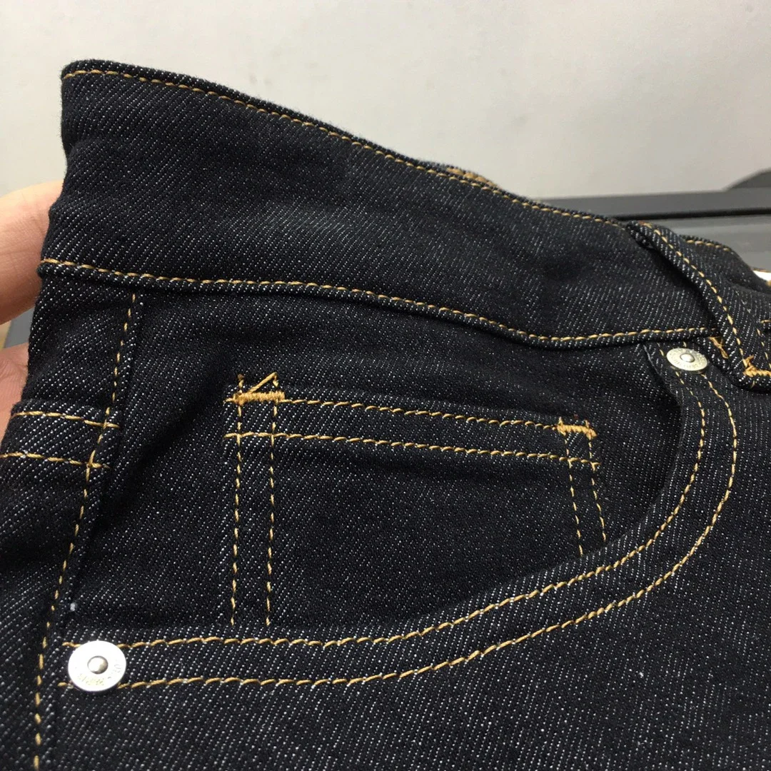 Джинсы мужские прямые эластичные с вышивкой Размеры 29-38