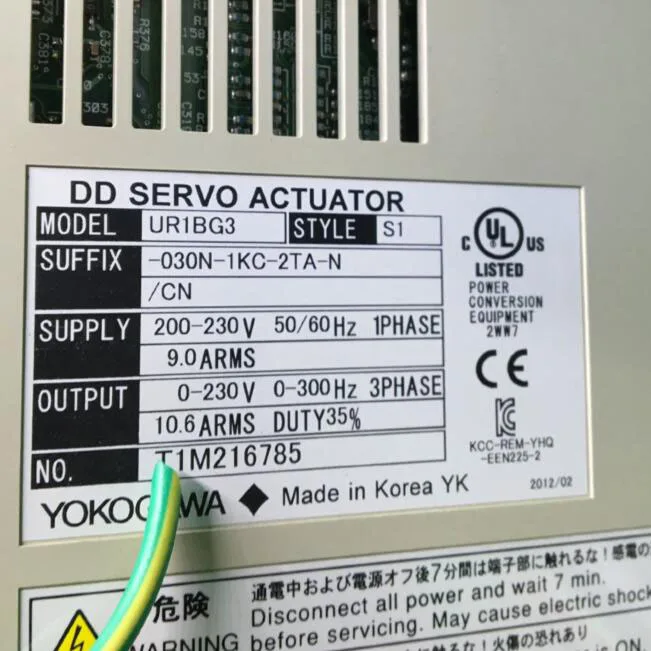 Фото Сервопривод и двигатель UR1BG3-030N-1KC-2SA-NCN DR1B-030G для Yokogawa №3