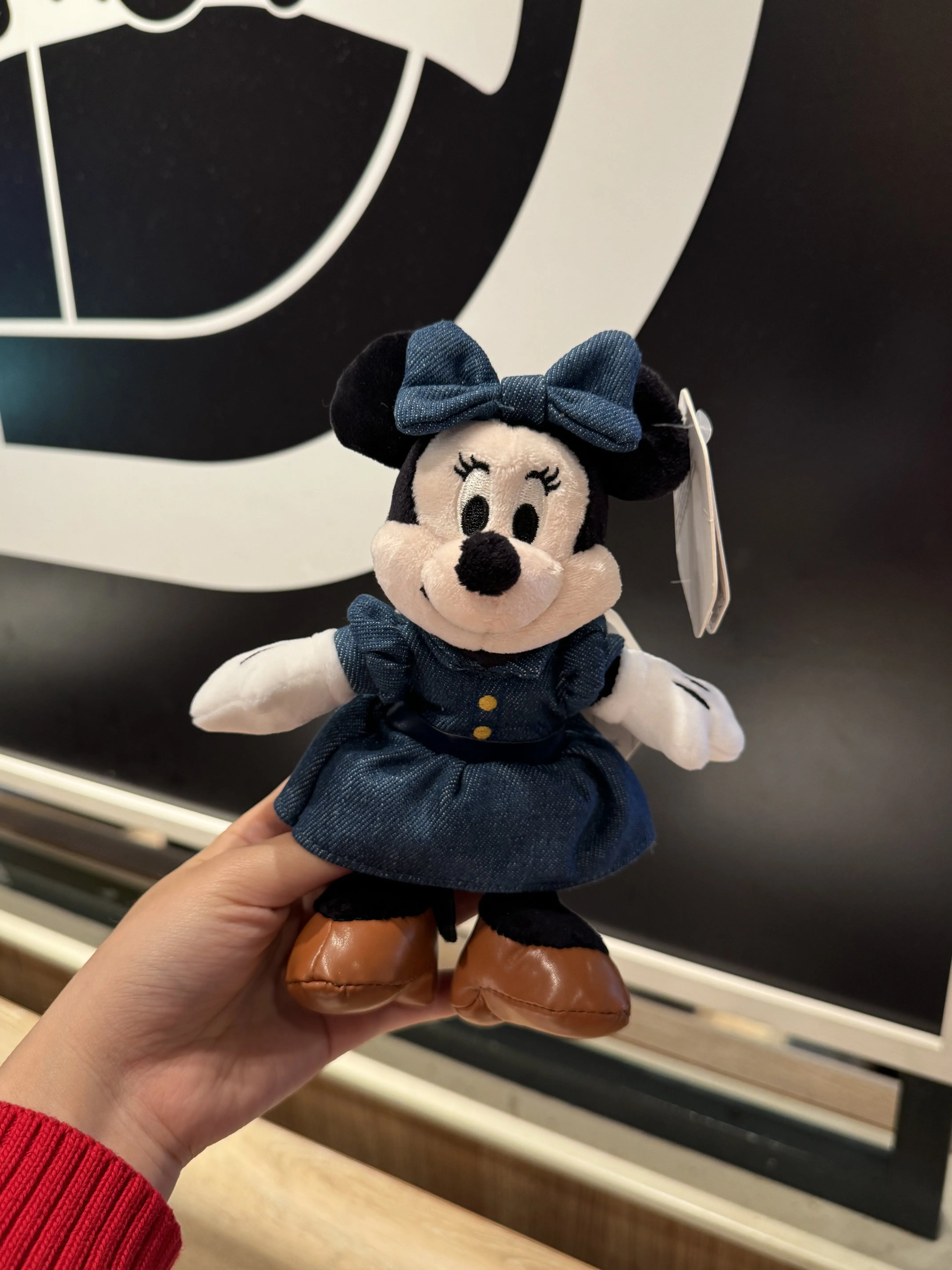 Фото Плюшевый брелок Disney с Микки и Минни, серия «Ковбой», джинсовая одежда, подарок для пары, украшение для сумки или рюкзака (Микки и Минни) №4
