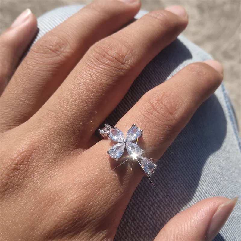 

Classic Flower Shaped Cubic Zirconia Finger Rings Silver Color Ring For Women Exquisite Party Anniversary Jewelry Gifts