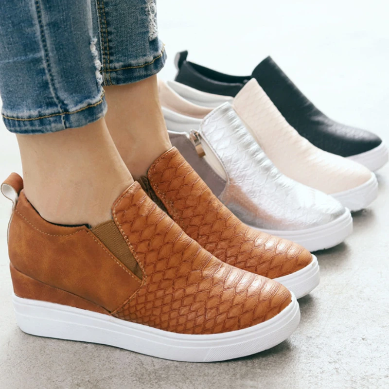 

обувь женская лето 2022 туфли женские 2022 тренд кроссовки женские 2022 Ботинки женские кожаные на танкетке, повседневные кроссовки на молнии сбо...