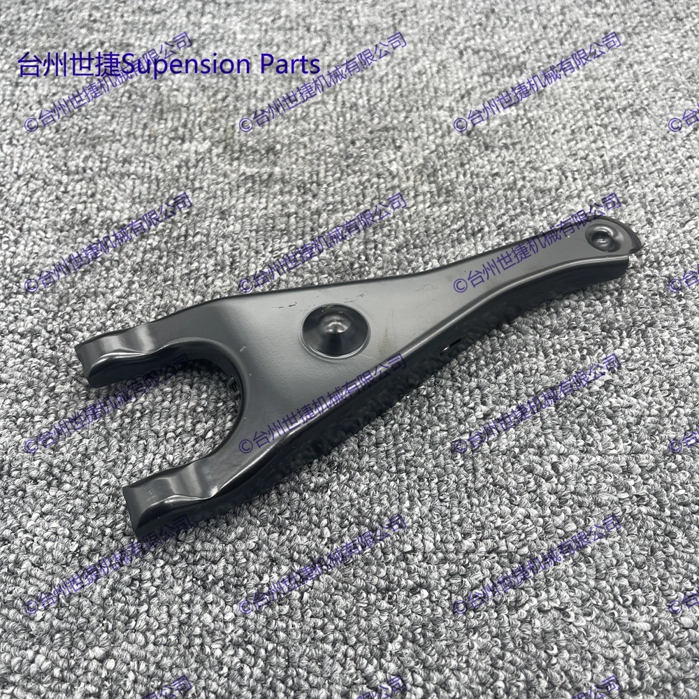 Вилка сцепления для Toyota HAICE TRH200 1TR/2TR 31204-20071